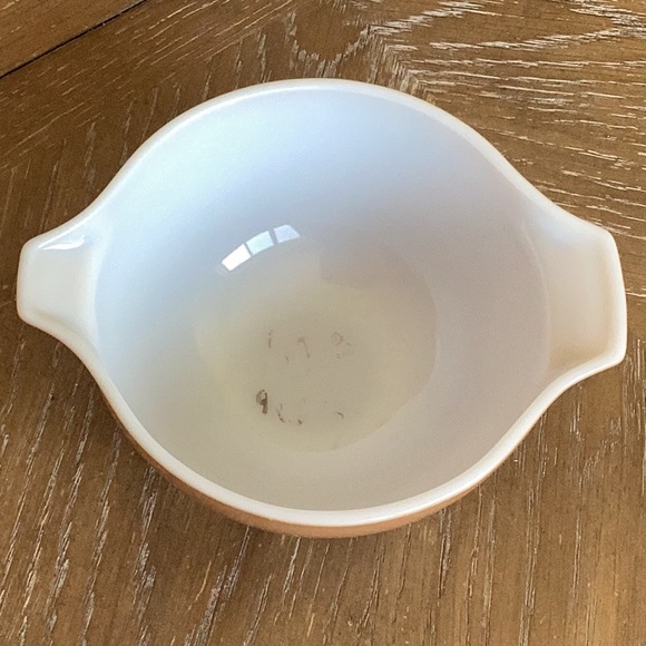 Vintage Pyrex Cinderella Nesting Mixing Bowl - Picture 3 of 6